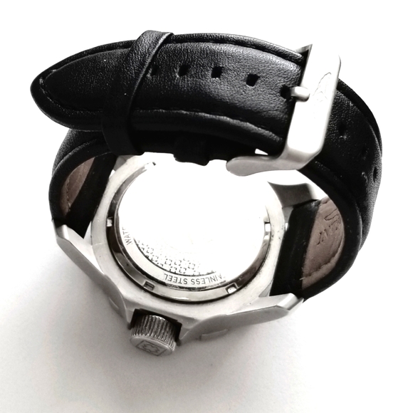 NW/OBOX INVICTA RUSSIAN DIVER WATCH/STAINLESS STEEL W/BLACK LEATHER BAND/ - Picture 4 of 7